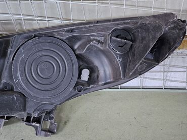 Передние фары: Передняя правая фара Peugeot 2008 г., Б/у, Оригинал, Германия — 13