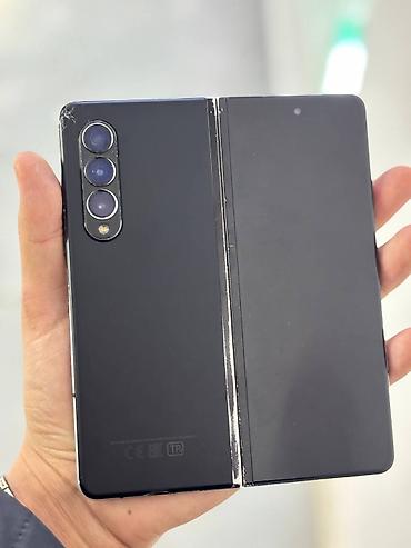 Samsung: Samsung Galaxy Z Fold 3, Б/у, 256 ГБ, цвет - Черный, 2 SIM — 4