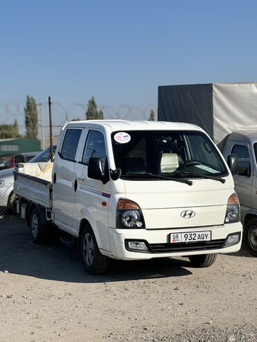 Легкий грузовой транспорт: Легкий грузовик, Hyundai, Новый