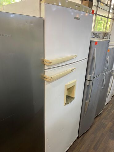 fre aparatı: 2 qapılı Indesit Soyuducu Satılır
