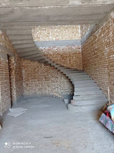 Обшивка лестниц: Обшивка лестниц Материал: Другой материал, Гарантия — 2