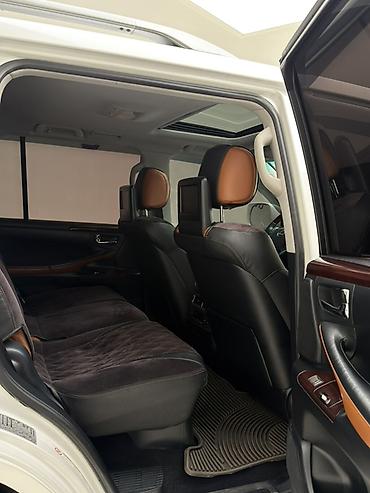 Lexus: Lexus LX: 2012 г., 5.7 л, Автомат, Бензин, Внедорожник — 15