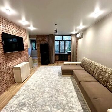 дом в антоновке: 2 комнаты, 50 м², 104 серия, 2 этаж, Евроремонт