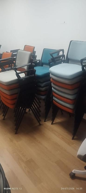 ofis perdeleri: Kreslolar yenidir, 30 yaxın var bir ədədi 70 manat. Nizami (0909) — 1