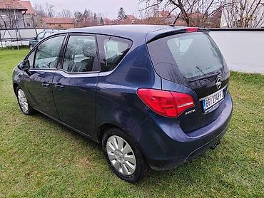 klapna za auspuh: OPEL MERIVA 2011. GODIŠTE | redovno održavan,zamenjen plivajući — 2