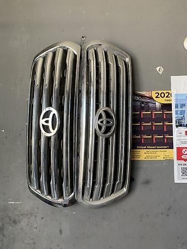 Ehtiyat hissələri: Toyota Land Cruiser üçün radiator barmaqlığı (ön panjur) - Orijinal — 1