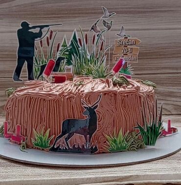 Konditorski proizvodi, slatkiši: Dekorisana rođendanska torta sa motivima fudbala i natpisom "10 Joj" — 8