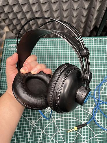 280 hz: Проводные полноразмерные наушники, Б/у, цвет - Черный — 2