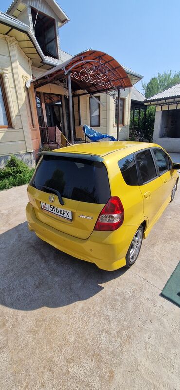 бокс на крышу авто купить в бишкеке: Honda Jazz: 2007 г., 1.5 л, Вариатор, Бензин