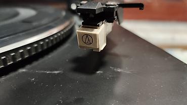 Другая аудиотехника: Без колонок, только сам центр, очень Винтажный, в хорошем состоянии — 10