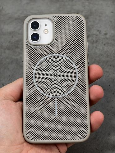 apple: IPhone 12, Б/у, 256 ГБ, Белый, Чехол, 79 % — 10