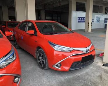 Toyota: Toyota Corolla: 2018 г., 1.8 л, Автомат, Гибрид, Седан