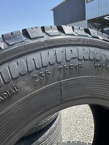 cls 55: Внедорожные шины 235/75 R15, радиальные, индекс нагрузки 105 (указан — 2