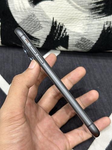 iphone komputer: IPhone 11, 128 GB, Qara, Zəmanət, Face ID, Sənədlərlə — 3