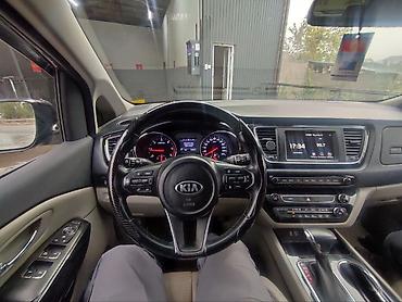 Kia: Kia Carnival: 2019 г., 2.2 л, Автомат, Дизель, Минивэн — 9