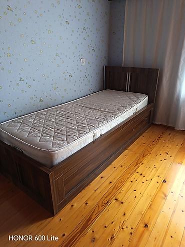 Мебель: Uşaq/yeniyetmə otağı üçün mebel dəsti Tərkibi: - Tək nəfərlik çarpayı — 1