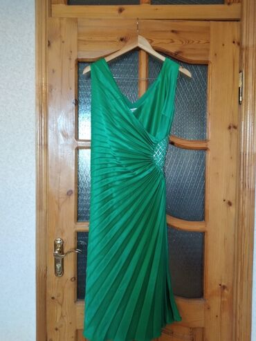 Ziyafət donları: Geyimler hamisi birlikte ve ya tek tek satilir. Maraqlananlar mesja — 10