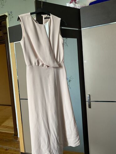 Коктейльные платья: Коктейльное платье, Макси, S (EU 36)
