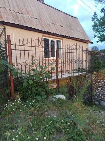 арендага үй берилет: Үй, 48 кв. м, 4 бөлмө, Менчик ээси, Косметикалык оңдоо
