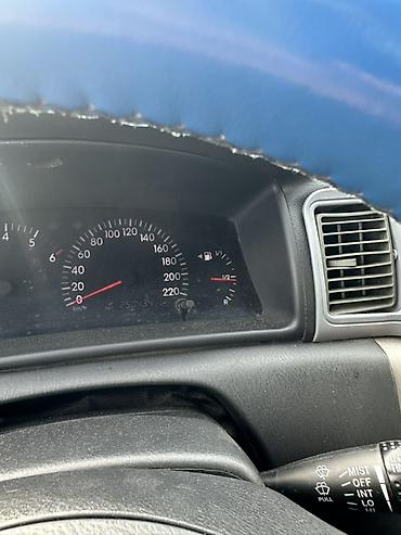 toyota sienta: Toyota Corolla: 1.4 l | Hetçbek — 4