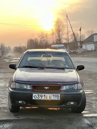 Продажа авто: Daewoo Nexia: 1998 г., 1.5 л, Механика, Бензин, Седан