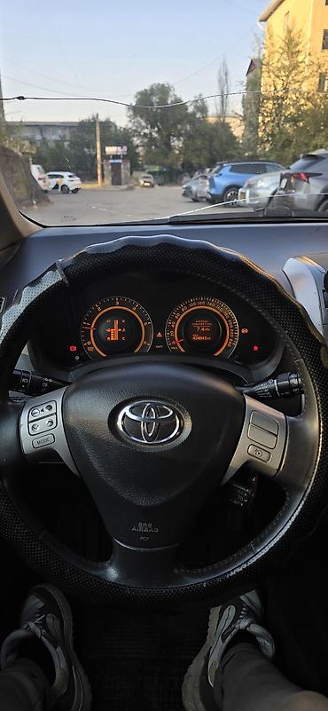e39 540: Toyota Auris: 2008 г., 2 л, Автомат, Бензин, Хэтчбэк — 7