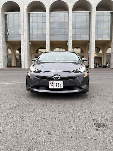 toyota prius 2016: Toyota Prius: 2016 г., 1.8 л, Гибрид, Хэтчбэк — 1