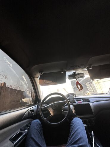 Mitsubishi: Mitsubishi Lancer: 2004 г., 1.6 л, Механика, Бензин, Седан — 9