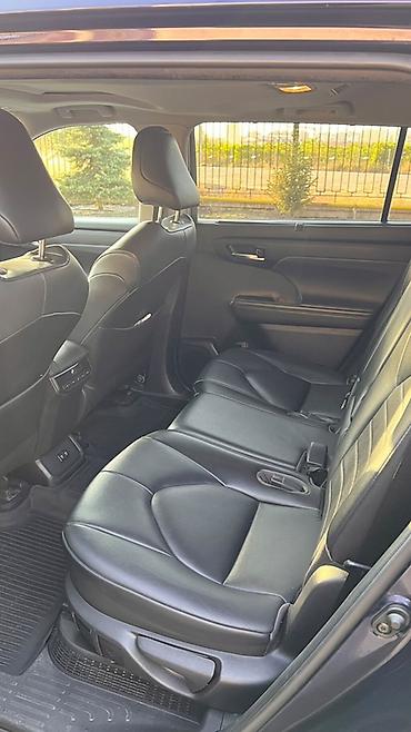 gac aion v: Toyota Highlander: 2021 г., 2.5 л, Автомат, Гибрид, Кроссовер — 10