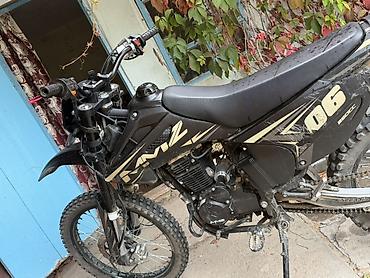 матор жаз: Эндуро-мотоцикл KAYO 250CC в чёрном цвете с графикой «06». Подходит — 2