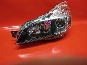 bm9: Передняя левая фара Subaru 2010 г., Б/у, Оригинал, Япония — 2