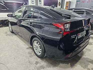 Toyota: Toyota Prius: 2020 г., 1.8 л, Автомат, Гибрид, Хетчбек — 2