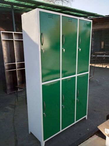 Шкафы для раздевалки: Шкаф раздевалка для персонала Высота 190-200см,ширина at lalafo.kg — 4 Шкафы для раздевалки: Шкаф раздевалка для персонала Высота 190-200см,ширина — 4