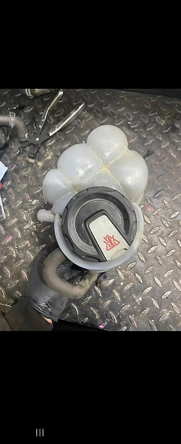 audi a2 slike: AUDI A4 A5 POSUDA ZA ANTIFRIZ EKSPANZIONI SUD 8W1121405J | Audi — 2