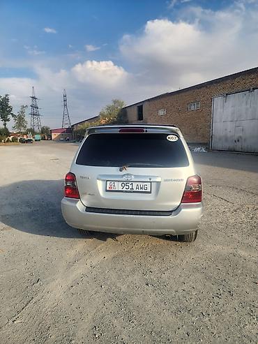 подлокотник хайландер: Toyota Highlander: 2004 г., 3.3 л, Автомат, Бензин, Кроссовер — 2