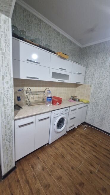 срочная продажа квартир в бишкеке без посредников: 2 бөлмө, Менчик ээси, Жарым -жартылай эмереги бар