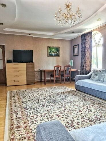 Долгосрочная аренда домов: 220 м², 10 комнат — 6