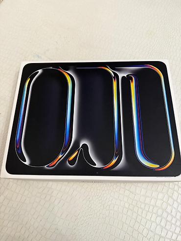 Apple iPad: İpad 13 pro inch (M5) 256 GB pil 99 . ABŞ dan alınıb. 7 ay — 4