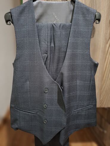 Костюмы: Мужской костюм-тройка Salvarini - Комплектация: пиджак, жилет, брюки — 2