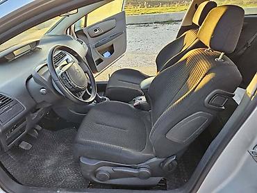 auto gume vranje: ENTERIJER ZA CITROEN C4 ZA 2005. GOD. | PEUGEOT CITROEN 1.6 16V — 2