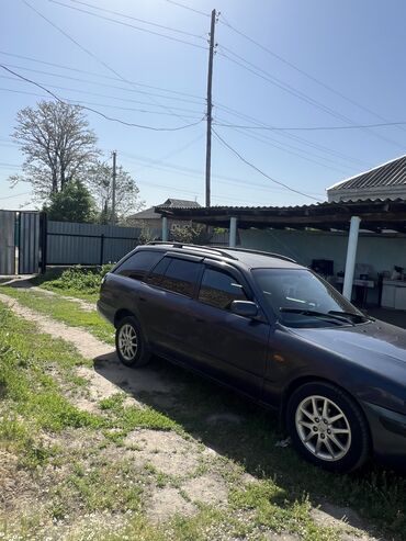 Mazda: Mazda 626: 1998 г., 1.8 л, Механика, Бензин