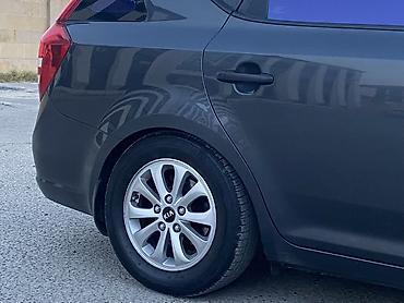 Kia: 16 lığ disk təkərlə barter olunur üstə pul verəcəm təkərlər yaxşı olsa — 1