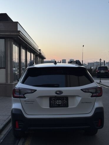 Subaru: Subaru Outback: 2020 г., Универсал — 6