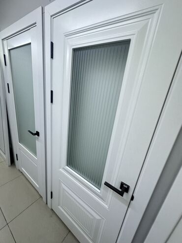 Doors with glass: Межкомнатные двери со стеклом