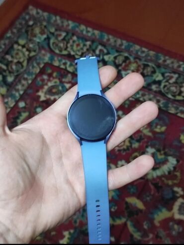 Galaxy Watch: Продаю оригинальные часы Samsung watch 5 Состояние идеальное. WiFi