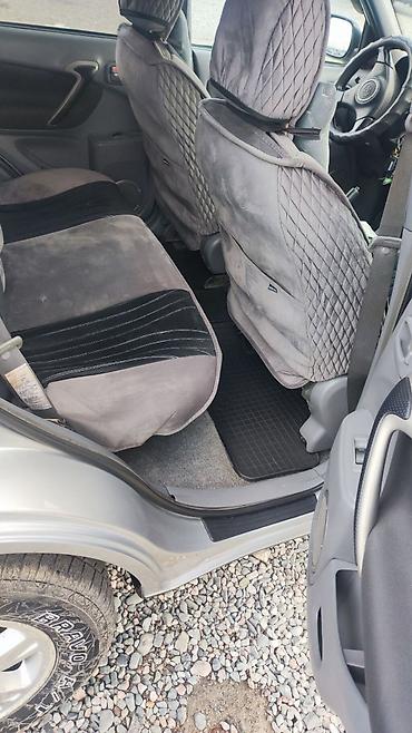 Toyota: Toyota RAV4: 2002 г., 2 л, Бензин, Кроссовер — 3