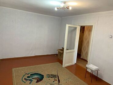 Продажа участков: 1 комната, 30 м², Хрущевка, 3 этаж, Старый ремонт