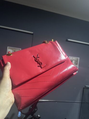 барсетка гоярд: Классическая сумка, Yves Saint Laurent (YSL), Турция, Материал: Натуральная кожа, Множество карманов, Разделенные отделения, Регулируемый ремень, Женские, Новый
