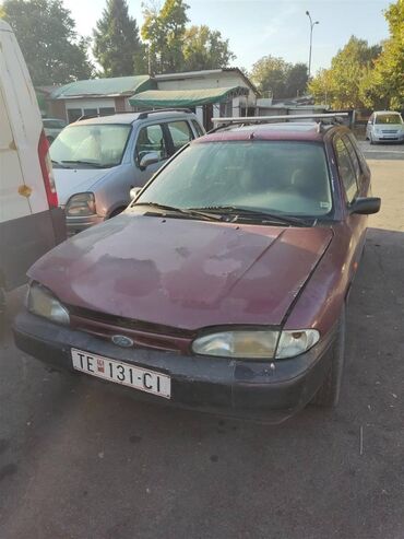 Transport: Ford Mondeo: 1.6 l | 1994 year | 338000 km. Limousine