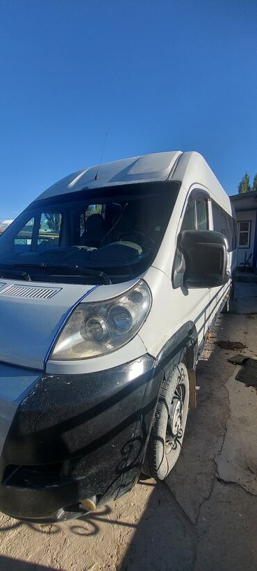 автомобиль дизель: Mercedes-Benz Sprinter: 2011 г., 2.2 л, Механика, Дизель, Бус